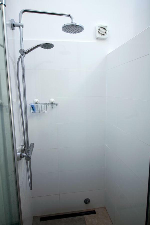 Holiday Home Kuca Na Moru Корнич Екстер'єр фото